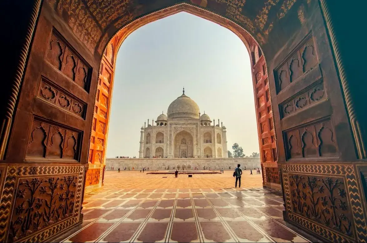 Same Day Agra