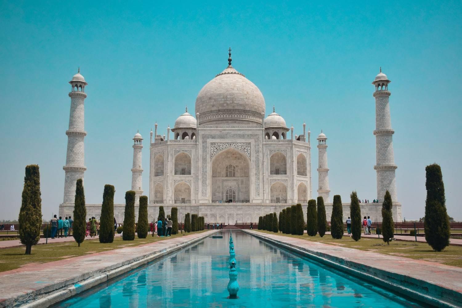 Taj Mahal 5 Days